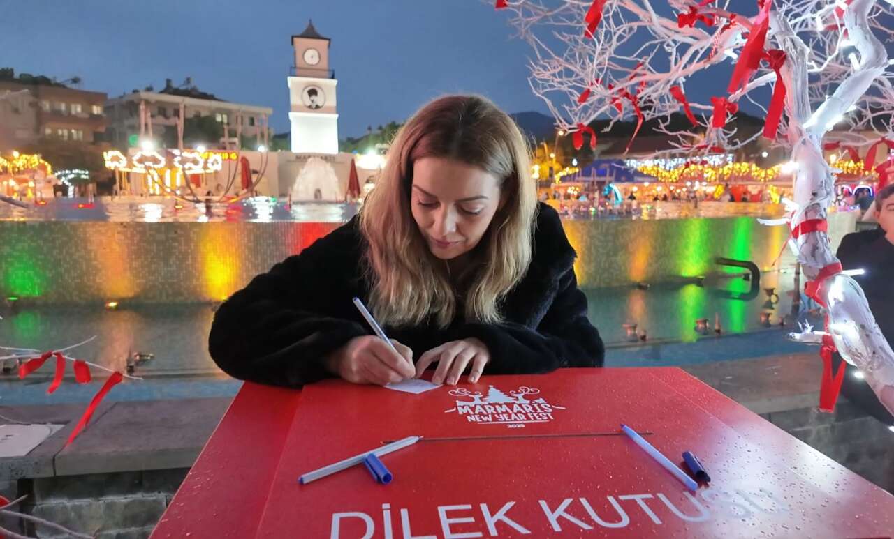 Yeni Yıl Dilekleri Marmaris’te Buluştu 4